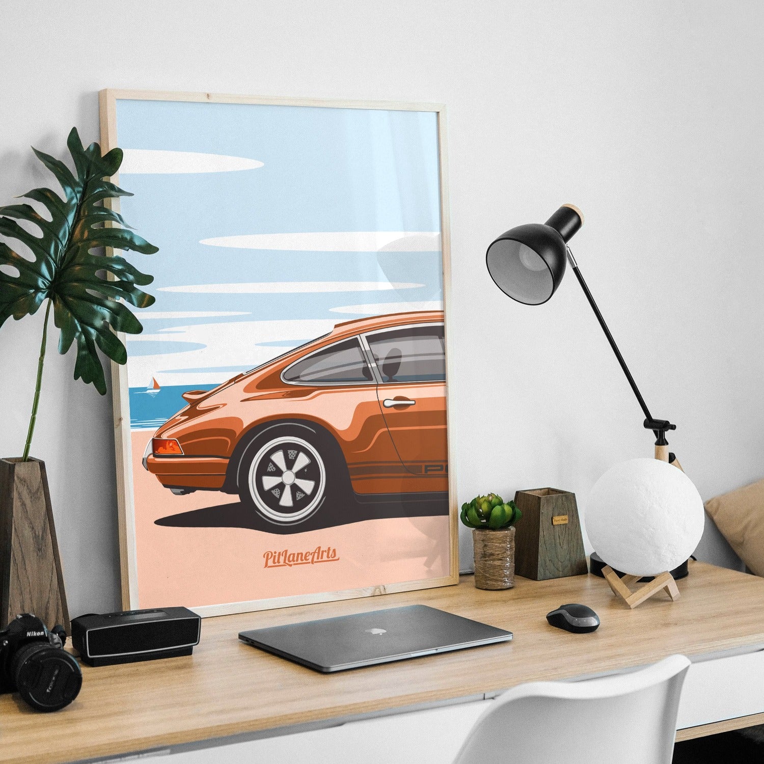 Classic Porsche 911 Print framed on office desk